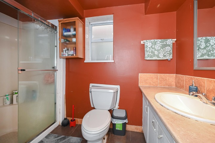 Photo 13 at 2295 E 48th Avenue, Killarney VE, Vancouver East