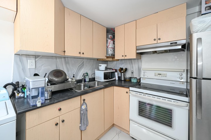 Photo 7 at 2295 E 48th Avenue, Killarney VE, Vancouver East