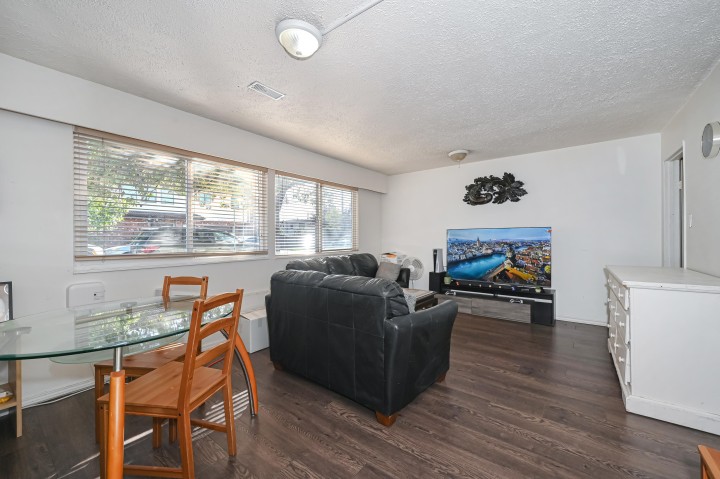 Photo 10 at 2295 E 48th Avenue, Killarney VE, Vancouver East