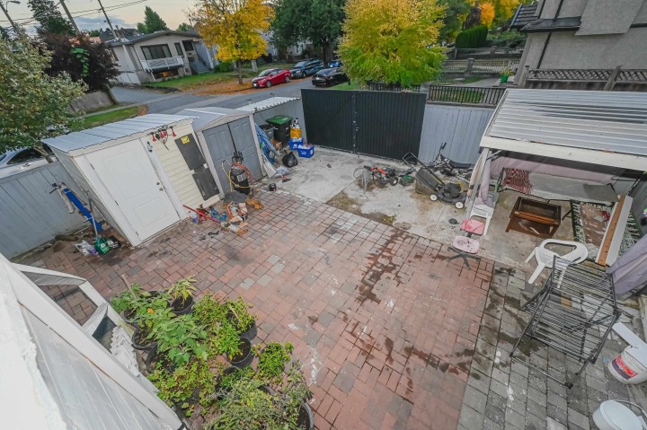 Photo 33 at 2295 E 48th Avenue, Killarney VE, Vancouver East