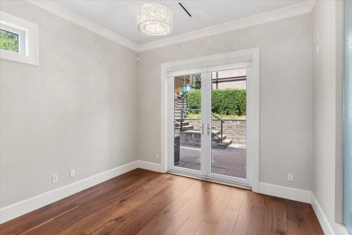 Photo 16 at 2171 Queens Avenue, Queens, West Vancouver