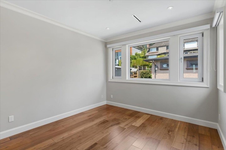 Photo 26 at 2171 Queens Avenue, Queens, West Vancouver