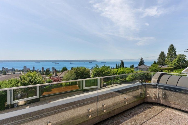 Photo 20 at 2171 Queens Avenue, Queens, West Vancouver