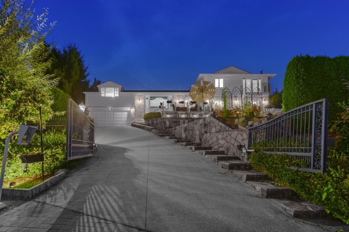 Photo 1 at 1391 Chartwell Drive, Chartwell, West Vancouver