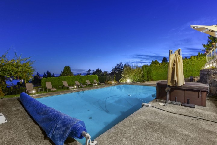 Photo 4 at 1391 Chartwell Drive, Chartwell, West Vancouver