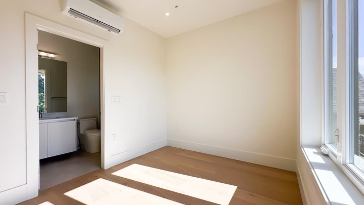 Photo 16 at 2919 Charles Street, Renfrew VE, Vancouver East