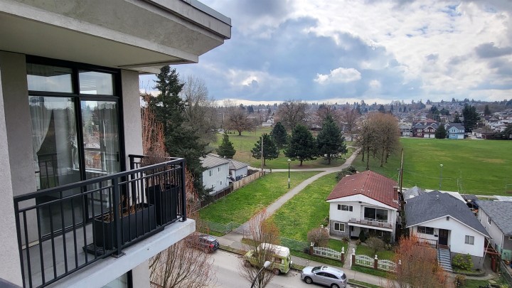 Photo 20 at 654 - 1483 E King Edward Avenue, Knight, Vancouver East