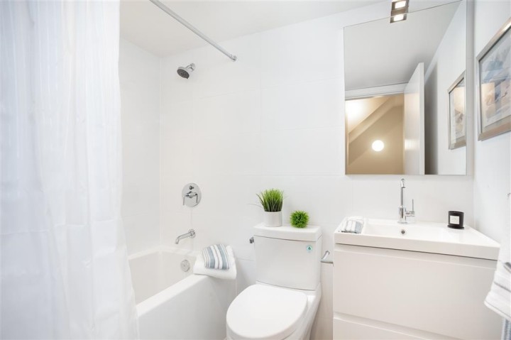 Photo 20 at 1135 Hornby Street, Downtown VW, Vancouver West