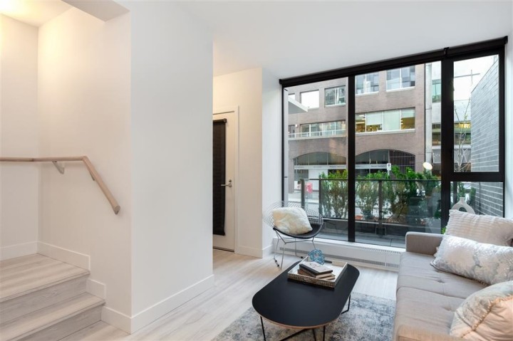 Photo 8 at 1135 Hornby Street, Downtown VW, Vancouver West