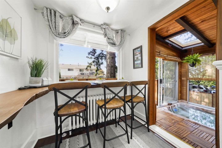 Photo 13 at 3130 Ivanhoe Street, Collingwood VE, Vancouver East