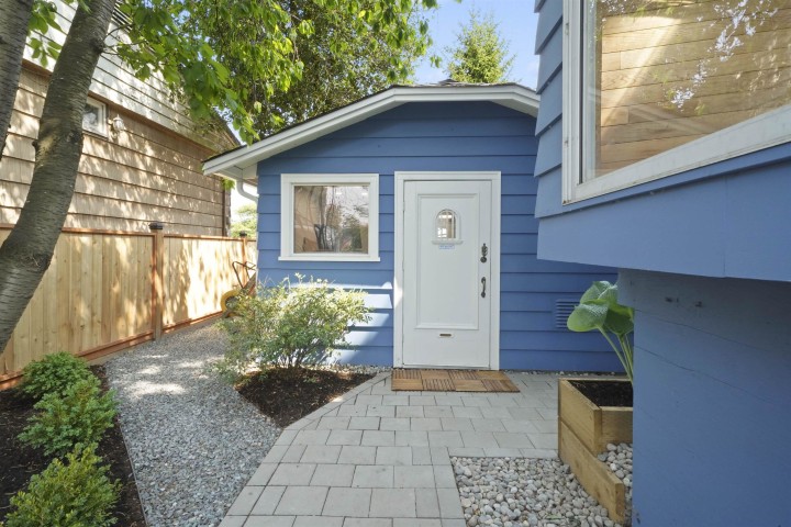 Photo 16 at 3130 Ivanhoe Street, Collingwood VE, Vancouver East