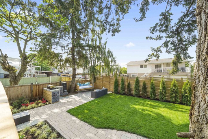 Photo 22 at 3130 Ivanhoe Street, Collingwood VE, Vancouver East