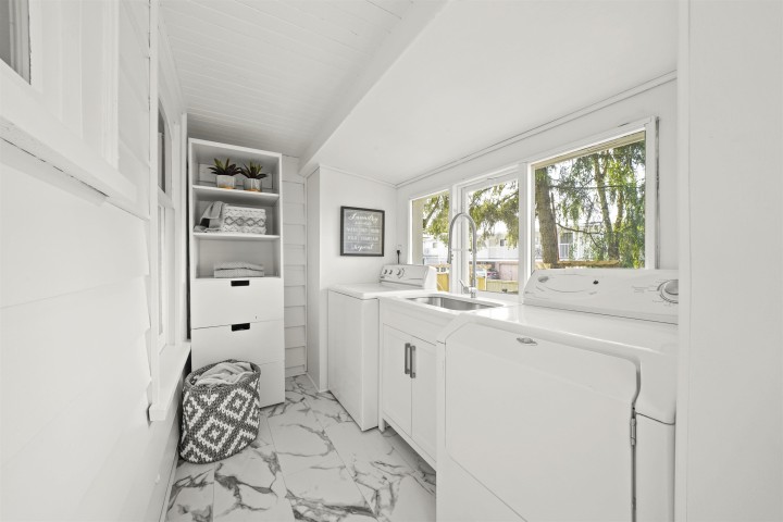 Photo 24 at 3130 Ivanhoe Street, Collingwood VE, Vancouver East