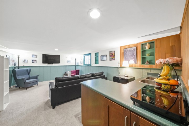 Photo 37 at 3130 Ivanhoe Street, Collingwood VE, Vancouver East