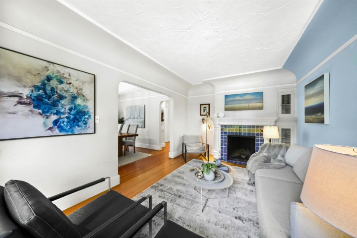 Photo 8 at 3130 Ivanhoe Street, Collingwood VE, Vancouver East