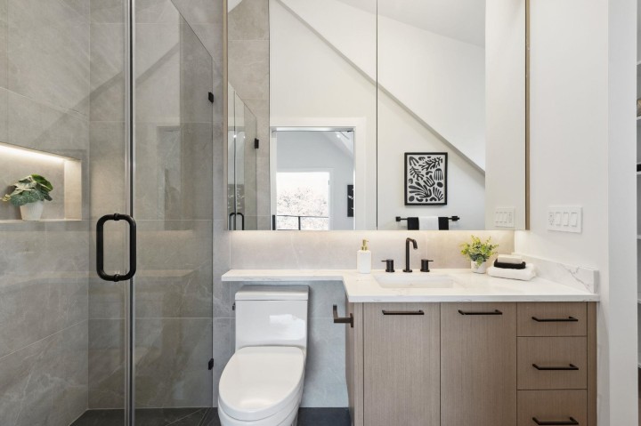 Photo 26 at #1 - 2244 E 11th Avenue, Grandview Woodland, Vancouver East