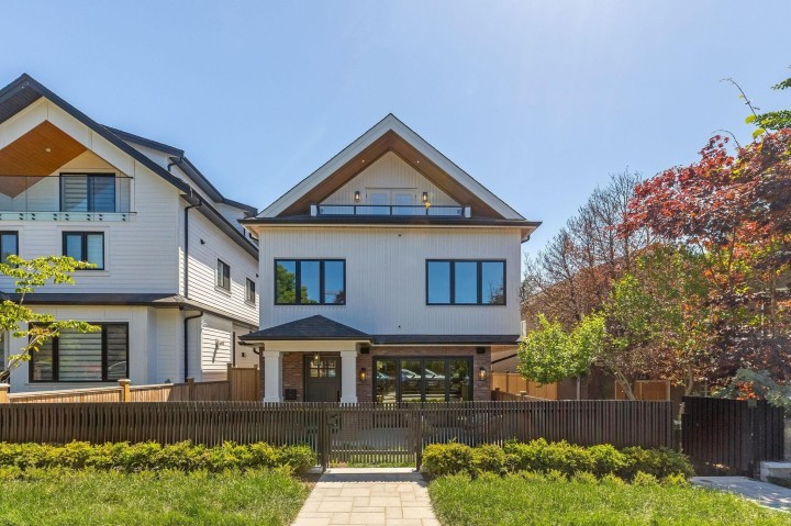 Photo 1 at #1 - 2244 E 11th Avenue, Grandview Woodland, Vancouver East