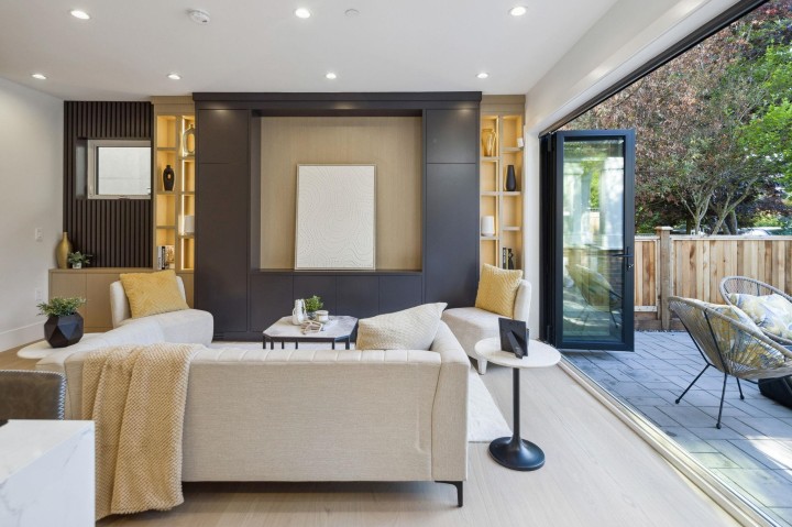 Photo 9 at #1 - 2244 E 11th Avenue, Grandview Woodland, Vancouver East