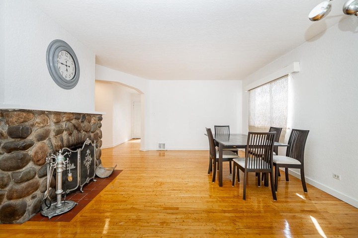 Photo 5 at 2212 Old Dollarton Road, Seymour NV, North Vancouver