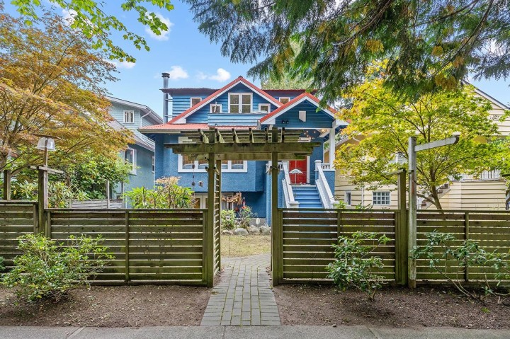 Photo 2 at 3825 W 31st Avenue, Dunbar, Vancouver West