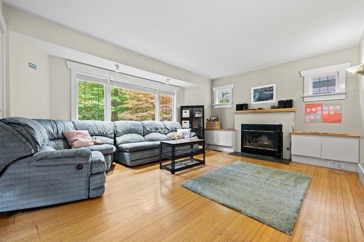 Photo 6 at 3825 W 31st Avenue, Dunbar, Vancouver West