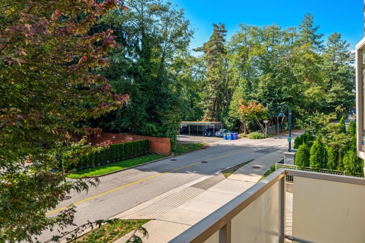 Photo 26 at 206 - 2665 Mountain Highway, Lynn Valley, North Vancouver