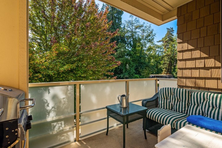 Photo 25 at 206 - 2665 Mountain Highway, Lynn Valley, North Vancouver