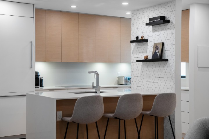 Photo 6 at 301 - 1350 Comox Street, West End VW, Vancouver West