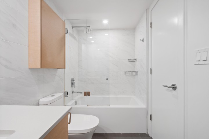 Photo 22 at 301 - 1350 Comox Street, West End VW, Vancouver West