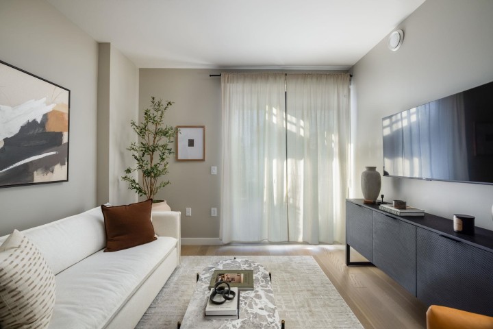 Photo 2 at 503 - 8398 Oak Street, Marpole, Vancouver West