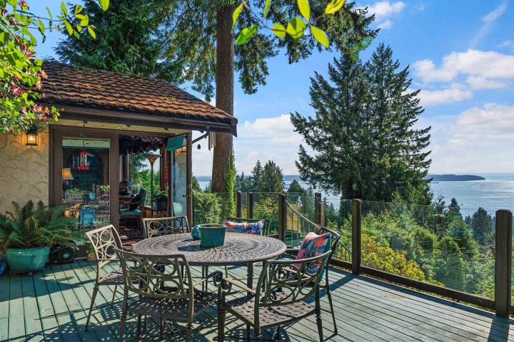 Photo 22 at 2235 Chairlift Road, Chelsea Park, West Vancouver