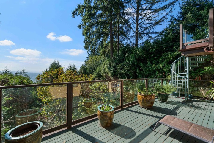 Photo 34 at 2235 Chairlift Road, Chelsea Park, West Vancouver