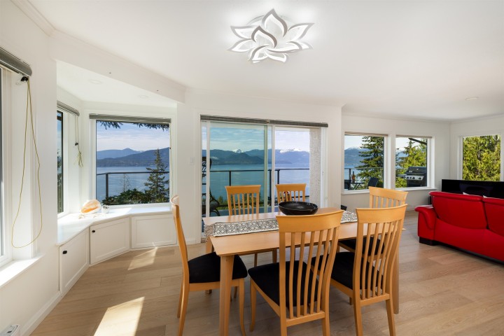Photo 6 at 250 Kelvin Grove Way, Lions Bay, West Vancouver