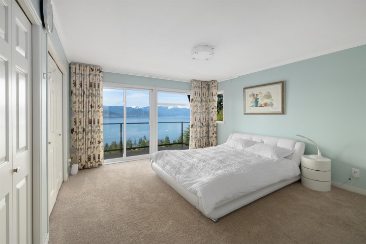Photo 18 at 250 Kelvin Grove Way, Lions Bay, West Vancouver