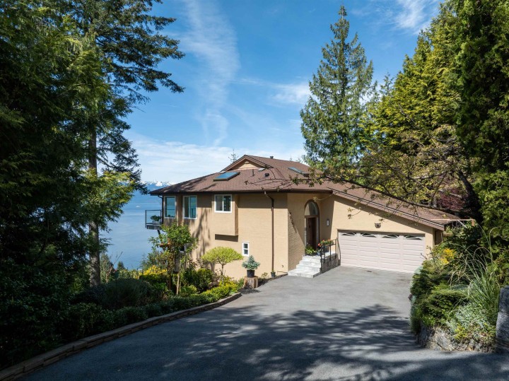 Photo 35 at 250 Kelvin Grove Way, Lions Bay, West Vancouver