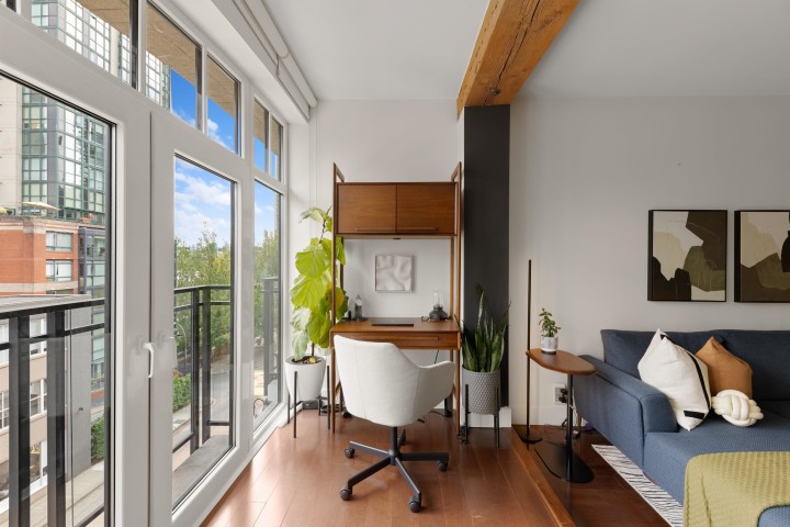 Photo 2 at 408 - 1275 Hamilton Street, Yaletown, Vancouver West