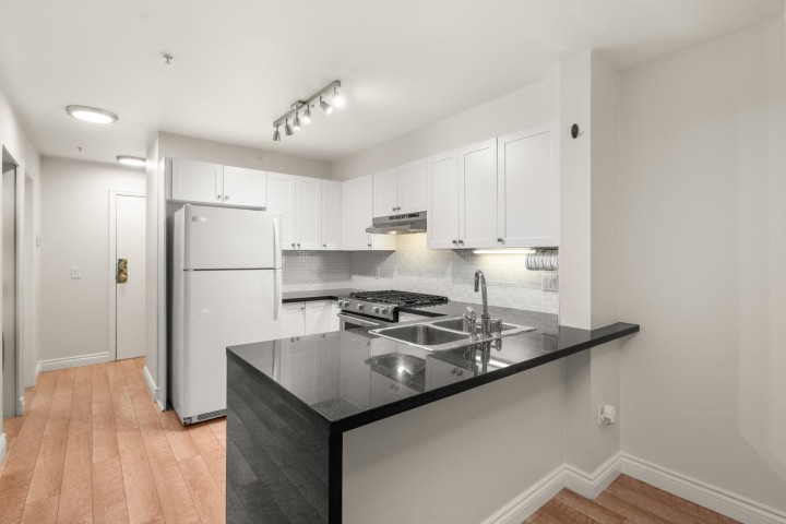 Photo 12 at 206 - 688 E 16th Avenue, Fraser VE, Vancouver East