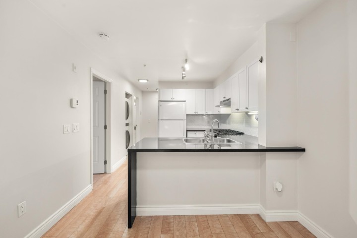 Photo 11 at 206 - 688 E 16th Avenue, Fraser VE, Vancouver East