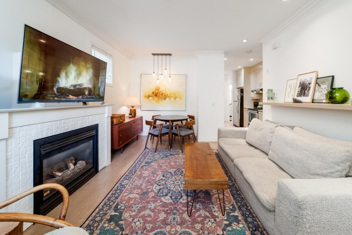 Photo 2 at 966 W 16th Avenue, Cambie, Vancouver West