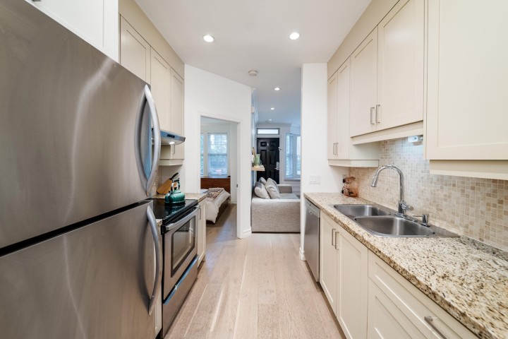 Photo 7 at 966 W 16th Avenue, Cambie, Vancouver West