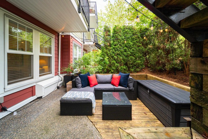 Photo 20 at 966 W 16th Avenue, Cambie, Vancouver West