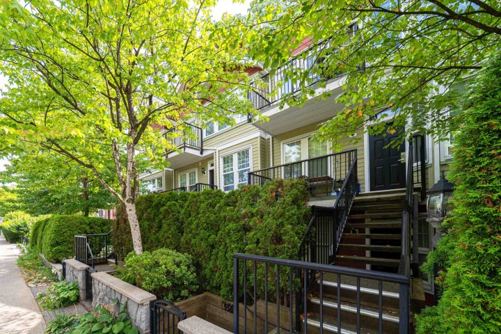 Photo 25 at 966 W 16th Avenue, Cambie, Vancouver West