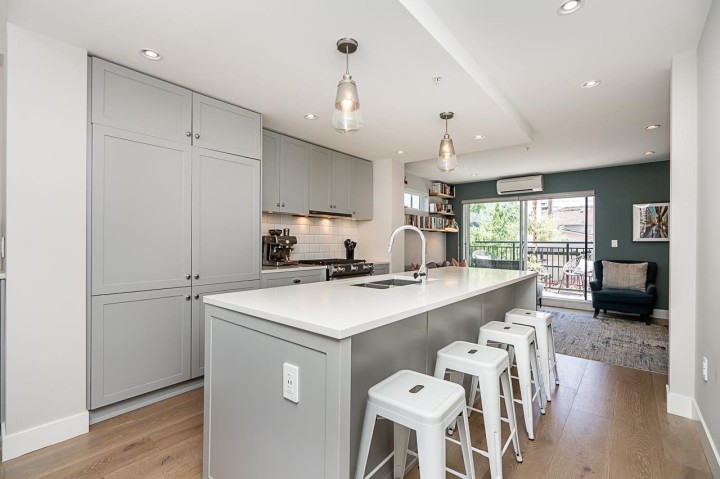 Photo 6 at 4320 Knight Street, Knight, Vancouver East