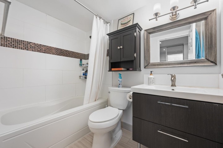 Photo 21 at 602 - 1270 Robson Street, West End VW, Vancouver West