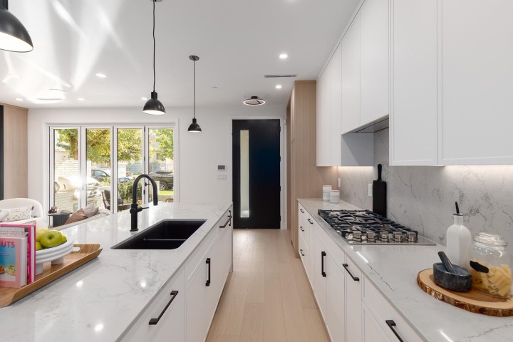 Photo 8 at 1 - 475 W 20th Avenue, Cambie, Vancouver West