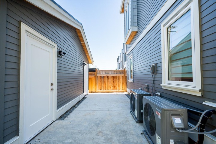 Photo 25 at 2107 E 33rd Avenue, Victoria VE, Vancouver East