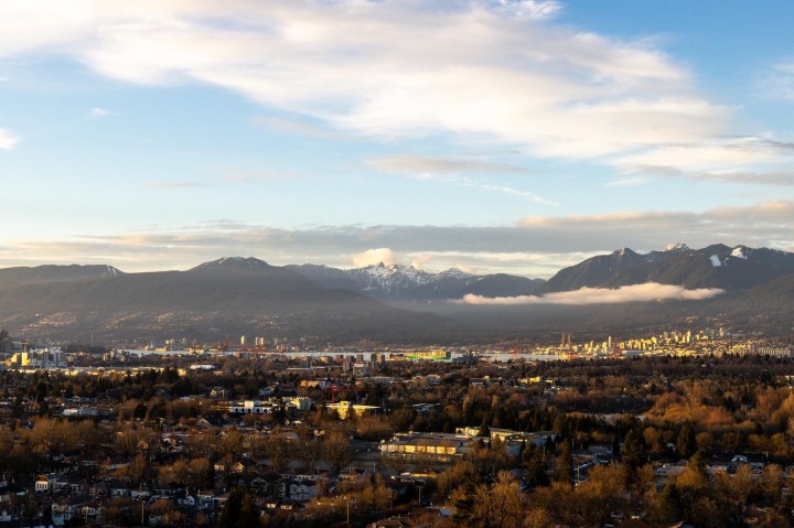 Photo 6 at PH3 - 4815 Eldorado Mews, Collingwood VE, Vancouver East