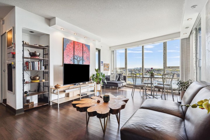 Photo 5 at 2201 - 1408 Strathmore Mews, Yaletown, Vancouver West