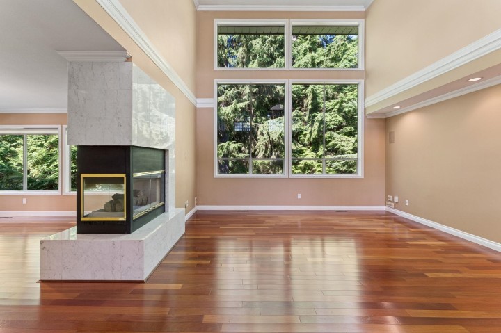 Photo 2 at 3908 Blantyre Place, Roche Point, North Vancouver