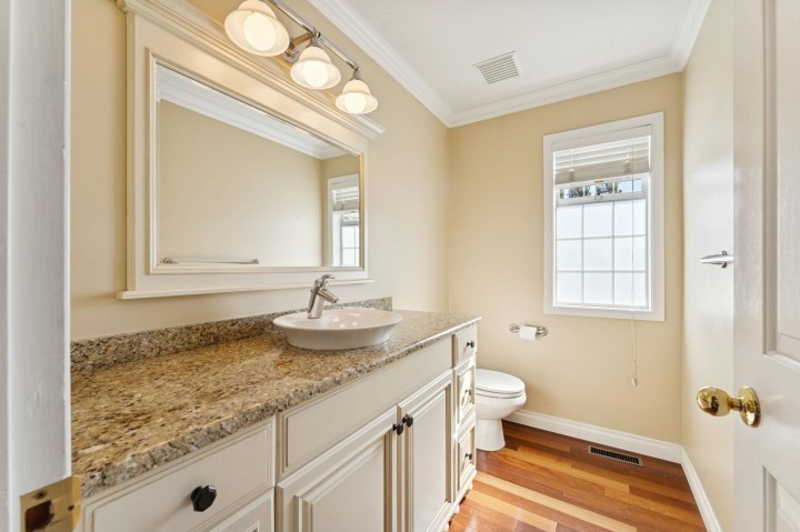 Photo 17 at 3908 Blantyre Place, Roche Point, North Vancouver